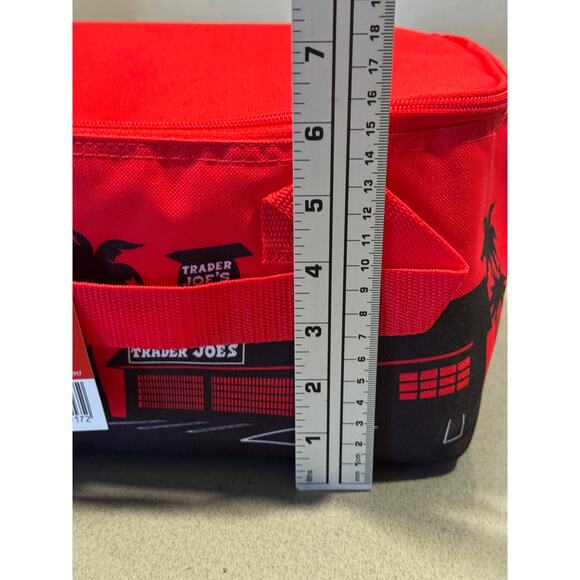 NEW Trader Joe's Mini Insulated Tote Bag 1.5 gal Red Camping Cooler NWT - Picture 10 of 10